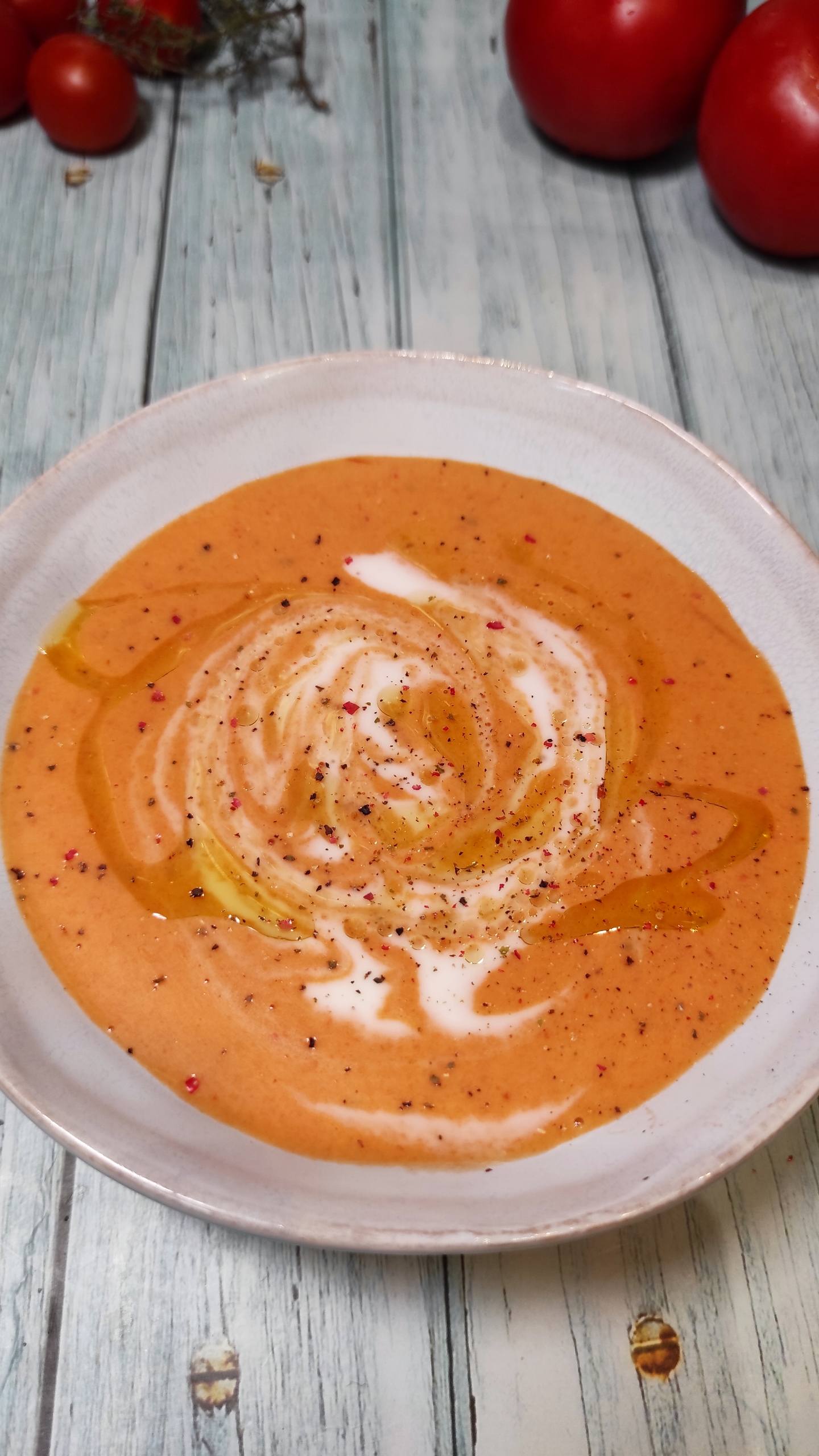 Sopa de tomate, receta saludable - Poesía de Fogón
